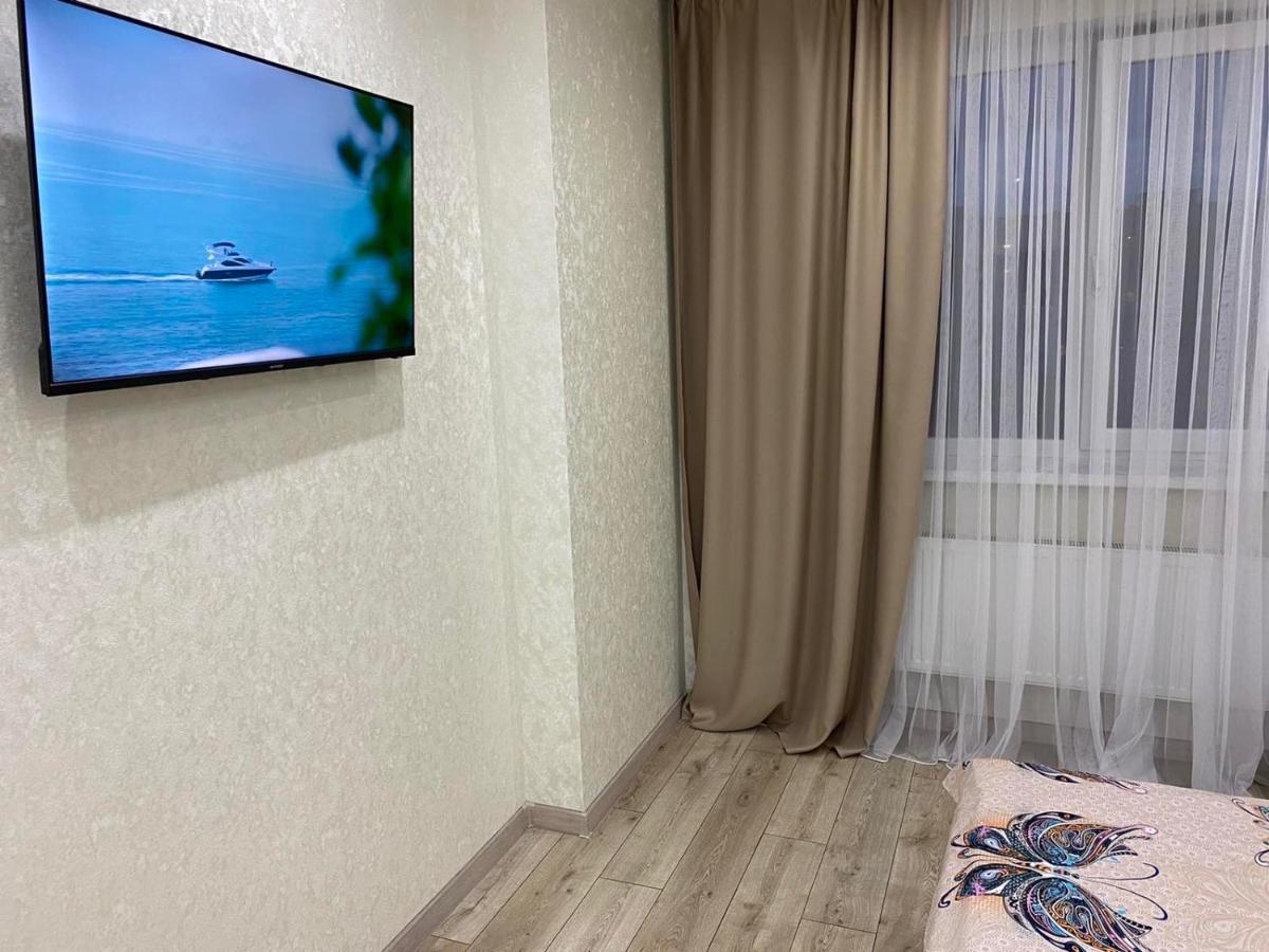 Люкс Апартаменты .Район Автовокзала,В Жк Арена Rivne Esterno foto
